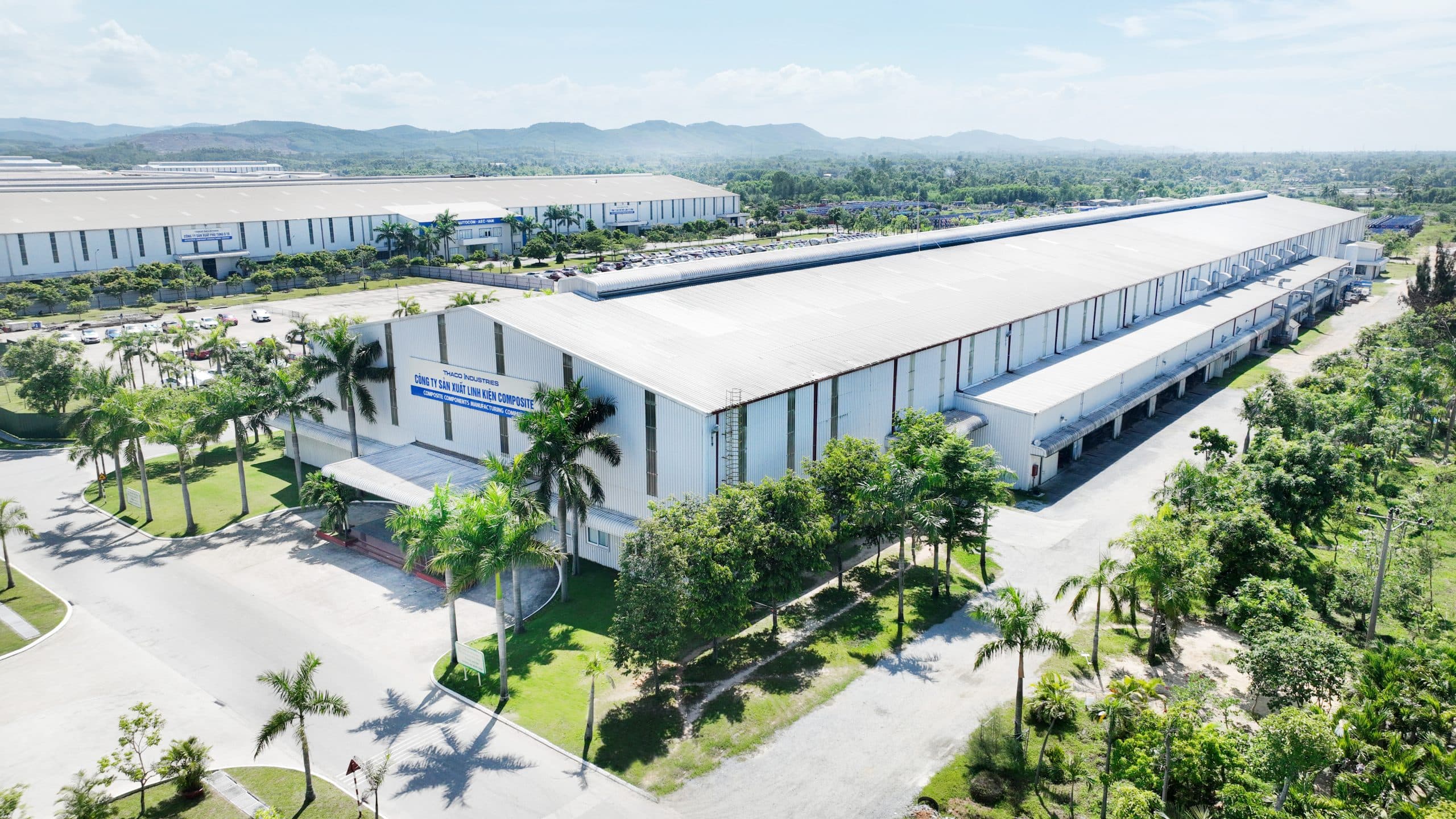Hình ảnh nhà máy sản xuất phôi cửa composite